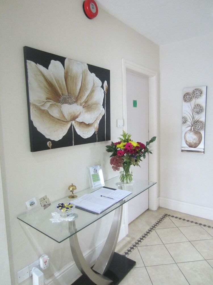 Hotel Holcombe Guest House