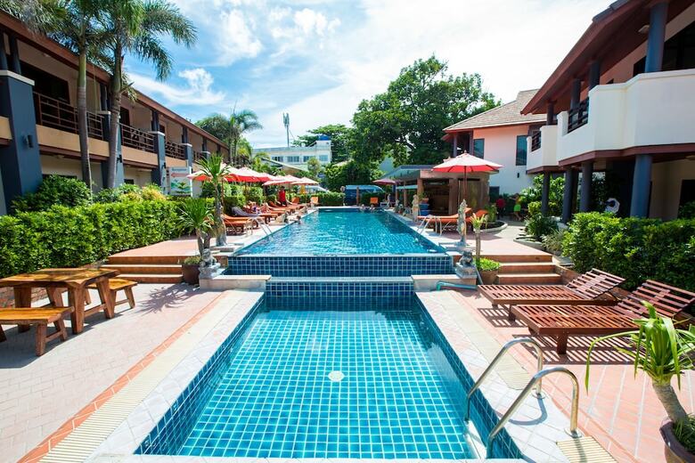 Hotel Sunrise Resort