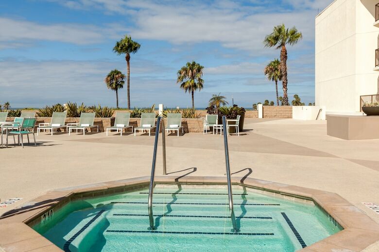 Hotel Crowne Plaza Redondo Beach And Marina