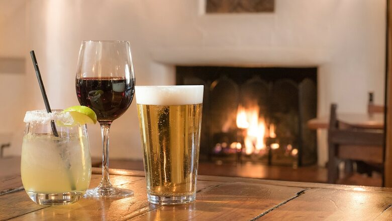 Hotel Sagebrush Inn & Suites