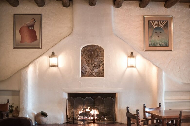 Hotel Sagebrush Inn & Suites