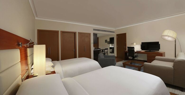 Hotel Hilton Bangalore Embassy Golflinks