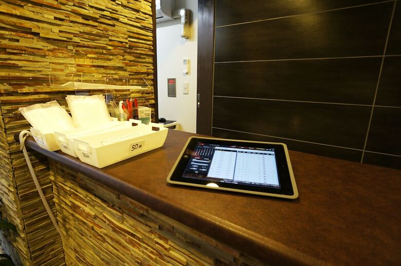 Capsule Hotel B&s Eco-cube Shinsaibashi