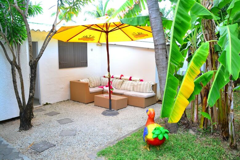 Bed & Breakfast Esprit Libre Restaurant And Guest House