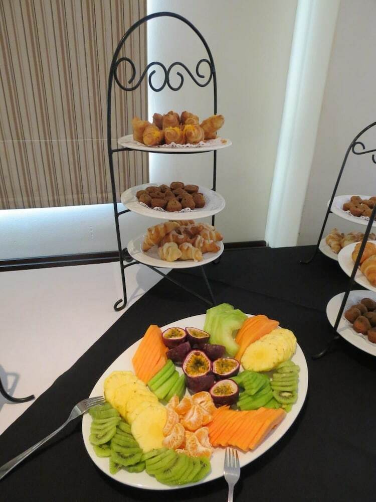 Redlands Hotel