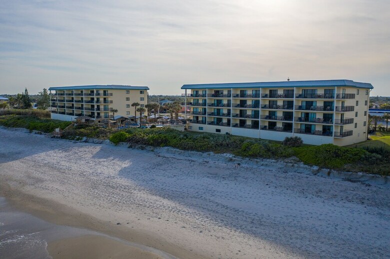 Las Olas Beach Club