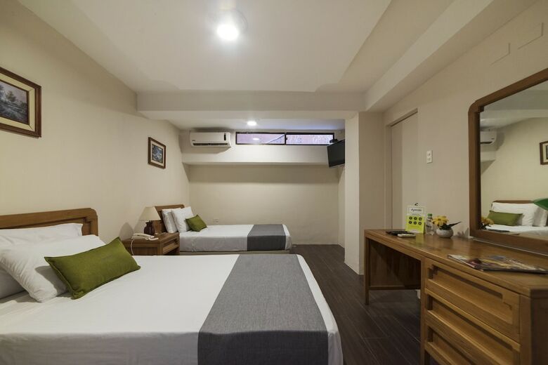 Hotel Ayenda 1303 Virrey 76