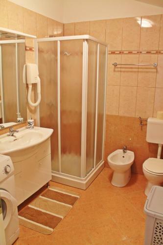 Apartments Jadran