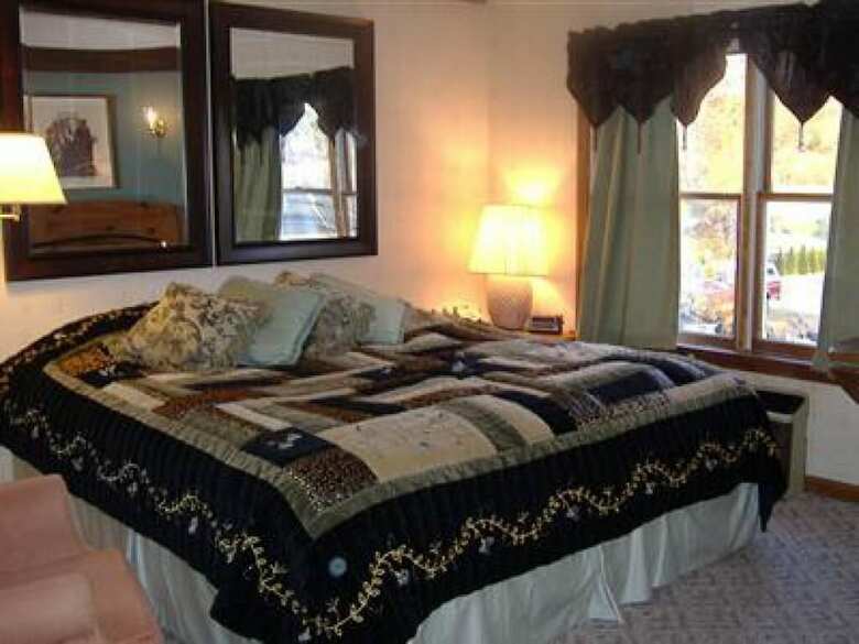 Hotel Sturbridge Country Inn