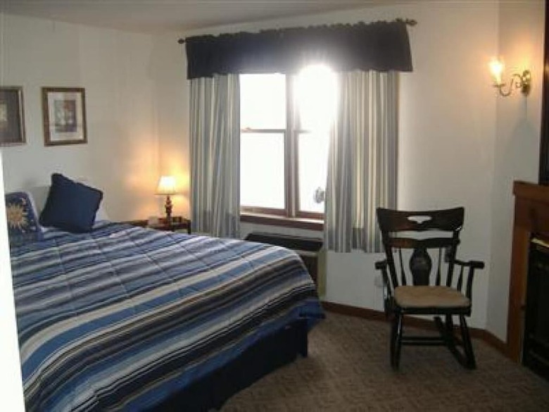 Hotel Sturbridge Country Inn