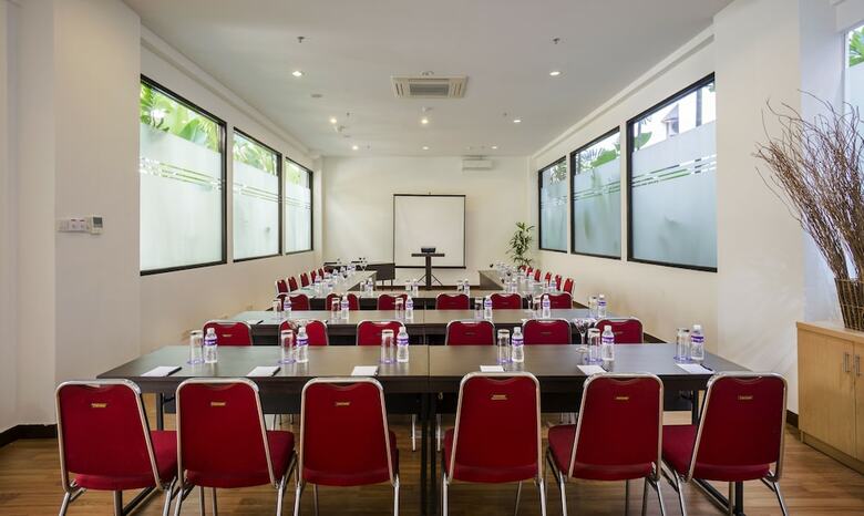 Hotel Park Regis Kuta, Bali