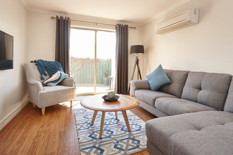 Elphin Motel & Serviced Apartments