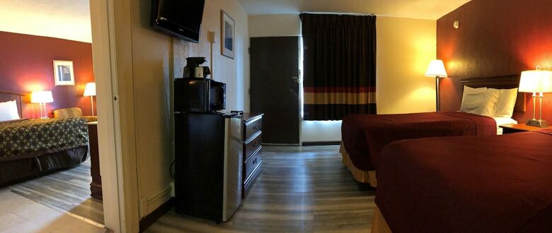 Hotel Ramada By Wyndham Harrisonburg