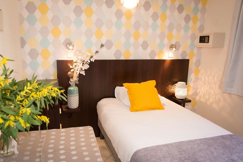 Hotel H�tel Reine D'azur