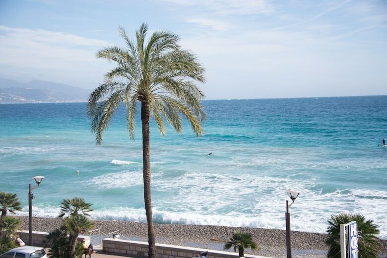Hotel H�tel Reine D'azur