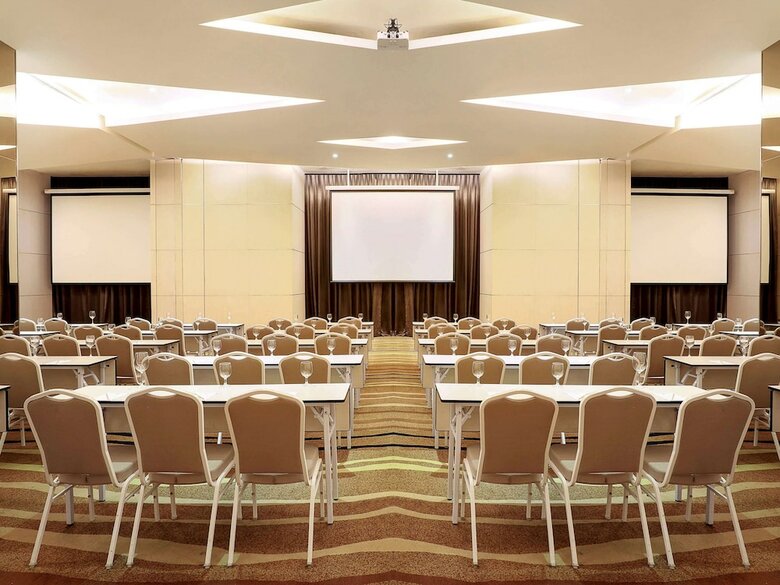 Ibis Styles Jakarta Gajah Mada Hotel