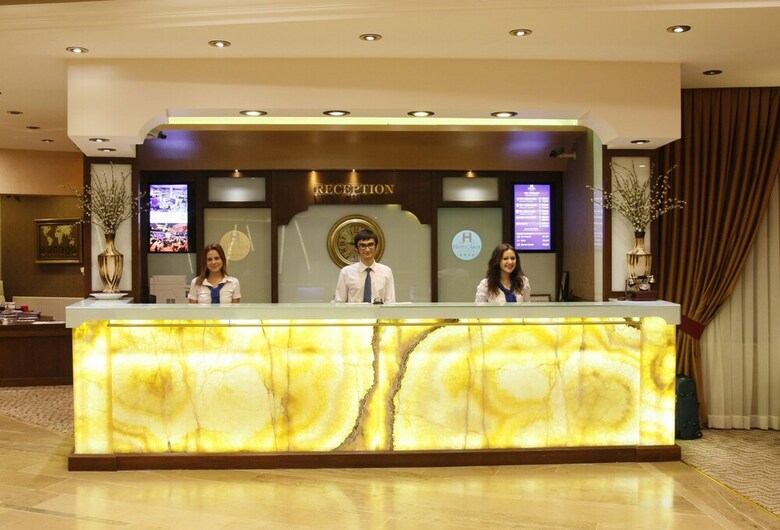 Akol Hotel