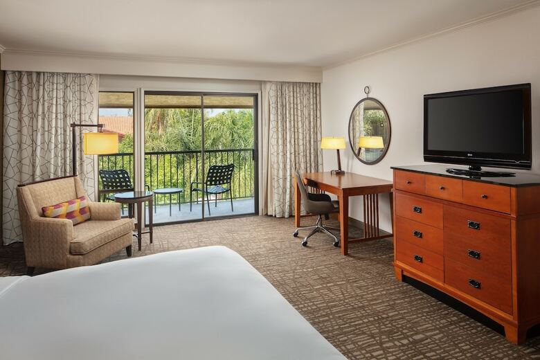 Hotel Doubletree By Hilton Ontario Airport