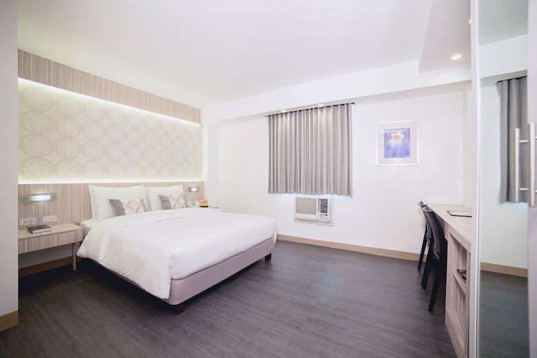Hotel The Charter House