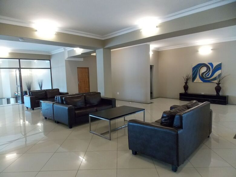 Sierra Square Hotel