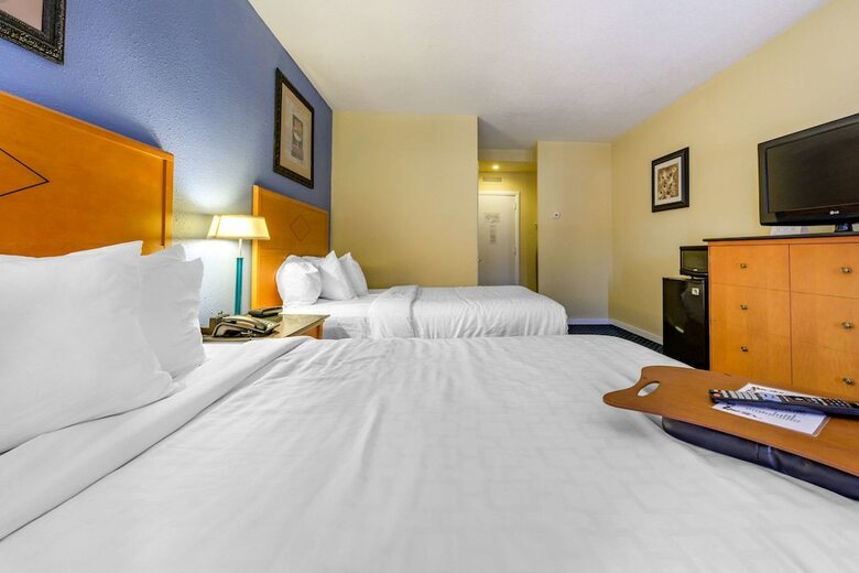Clarion Hotel Lebanon-hershey East