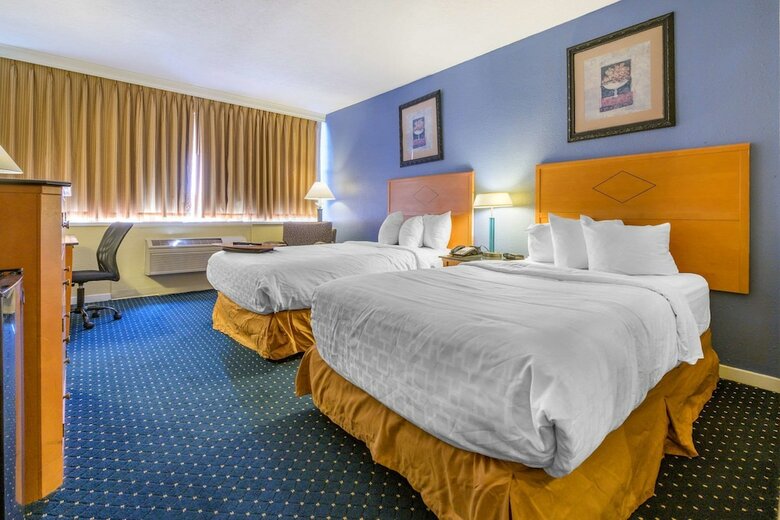 Clarion Hotel Lebanon-hershey East