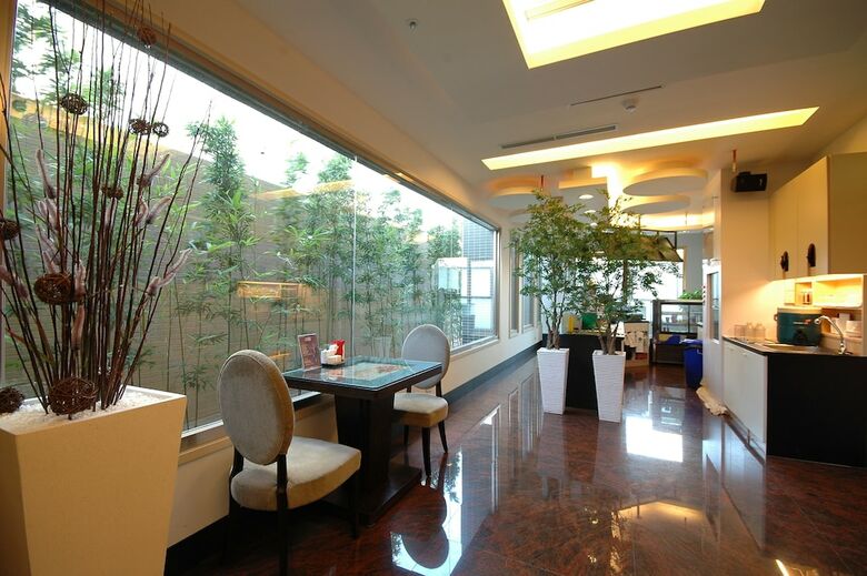 Uinn Relax Hotel (New Taipei Linkou)