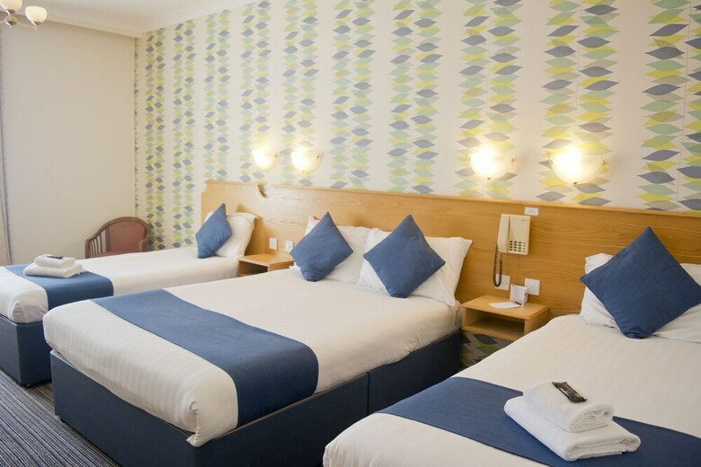 Tlh Carlton Hotel