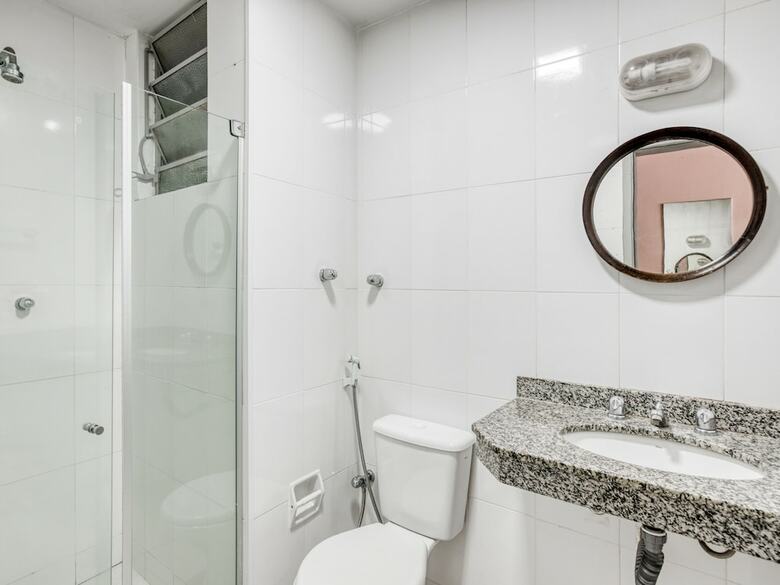 Oyo Cannes Palace Hotel