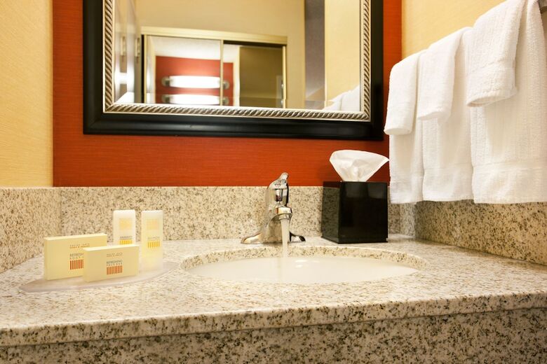 Hotel Courtyard By Marriott Pleasant Hill
