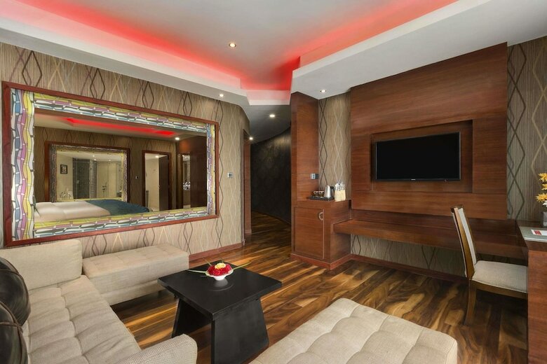 Hotel Ramada By Wyndham Alleppey