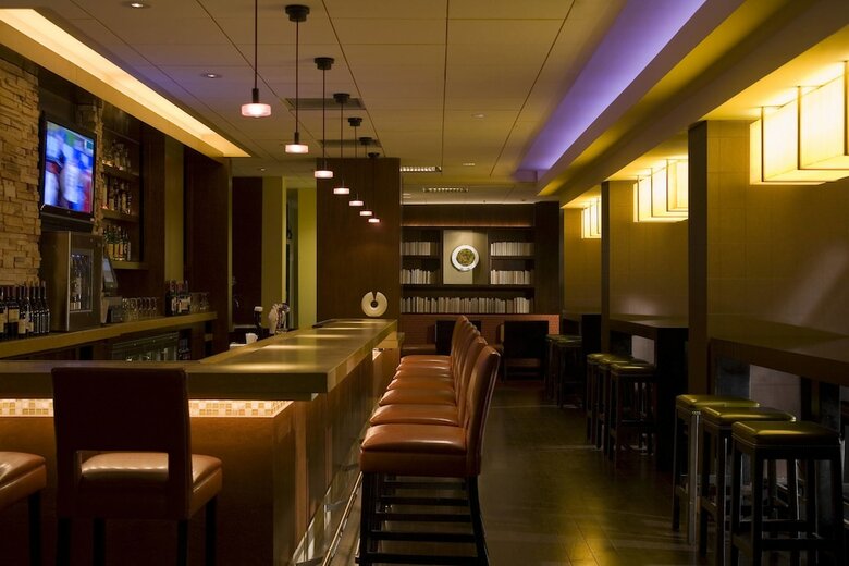 Hotel Key Bridge Marriott