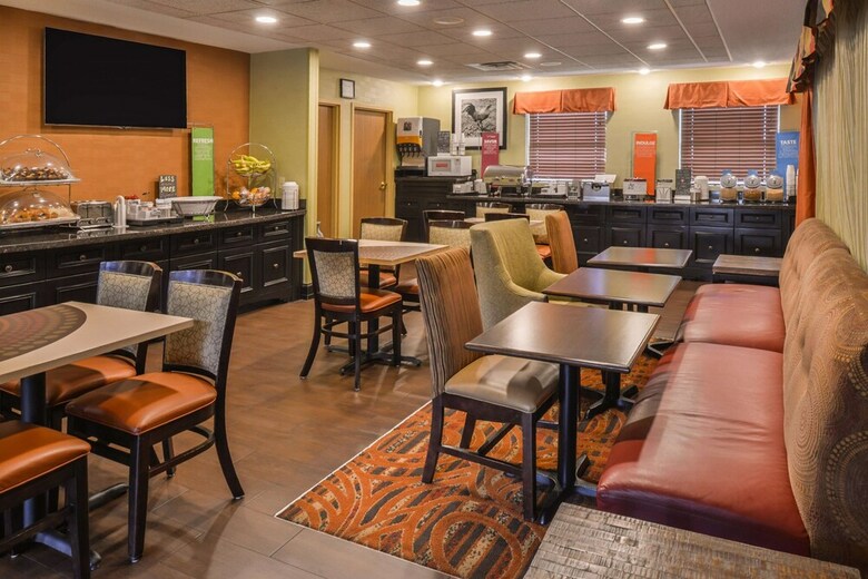 Hotel Hampton Inn Elkhart In