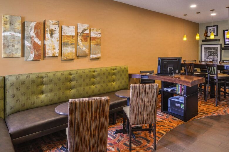 Hotel Hampton Inn Elkhart In