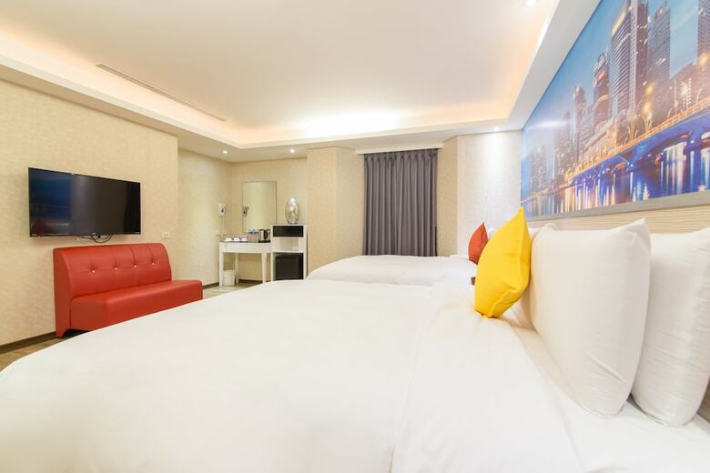 Hub Hotel Tucheng