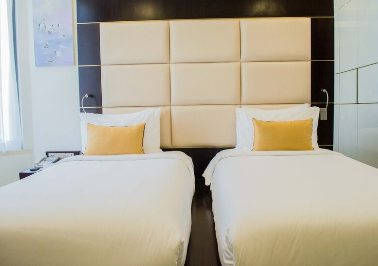 Holiday Beach Danang Hotel & Resort