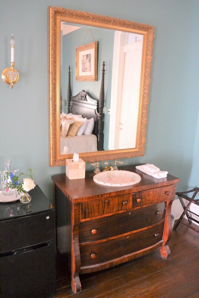 Bed & Breakfast Degas House