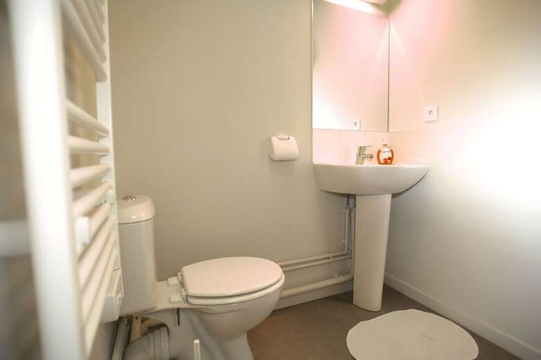 Hotel L'a�ronat