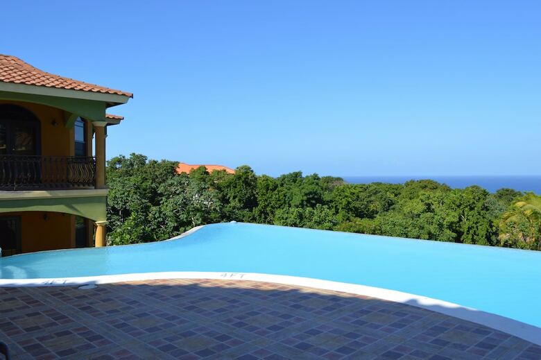 Milbrooks Villa And Retreat
