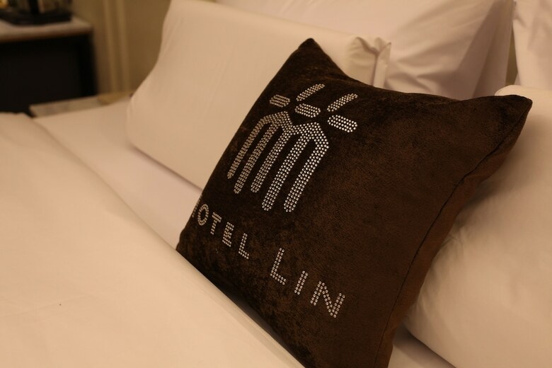 Lin Hotel