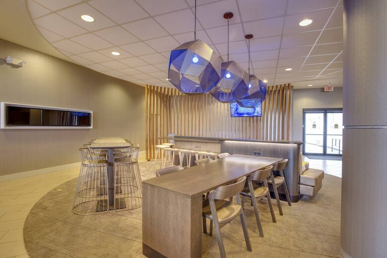 Hotel Springhill Suites By Marriott Lawrence