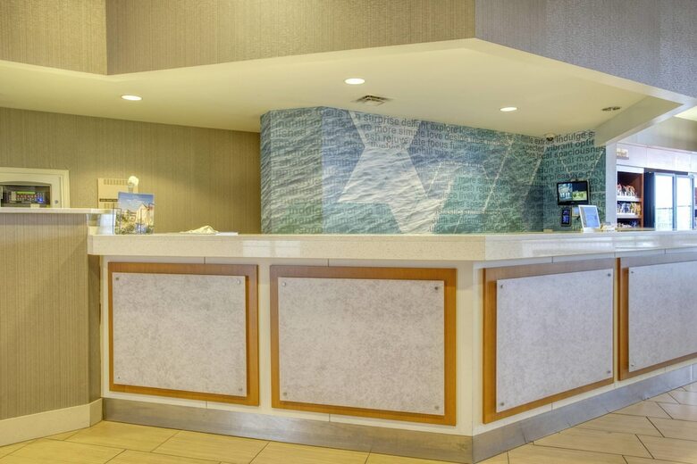 Hotel Springhill Suites By Marriott Lawrence