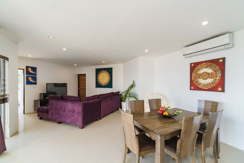 Tropical Sea View Villa