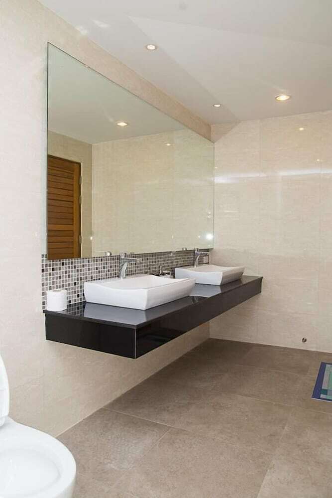 Apartamentos Tropical Sea View Residence