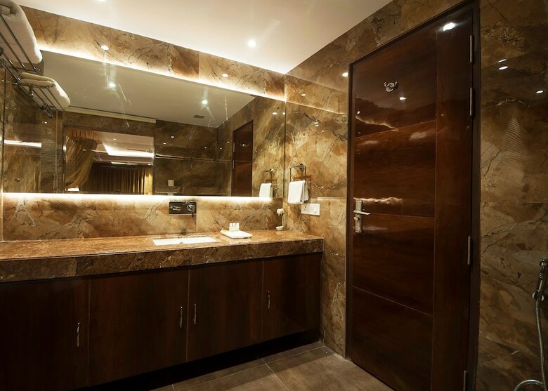 Hotel Ramhan Palace