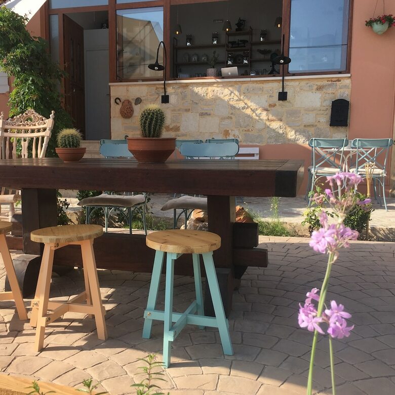 Porto Kalyves Seaside Apartments