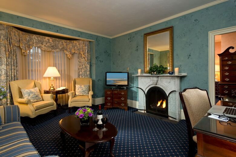 Hotel The Dan'l Webster Inn And Spa