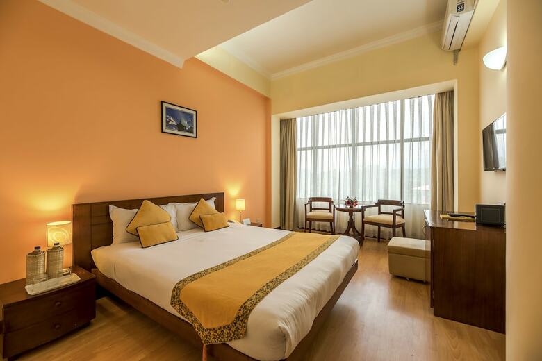 Airport Hotel
