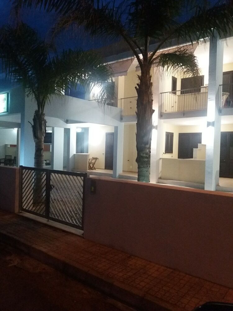 Hotel Bluesky Alloggi