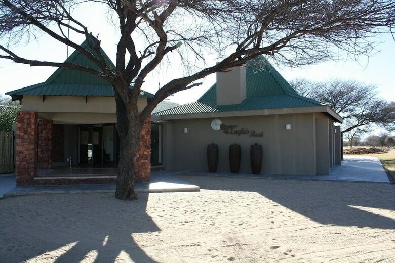 Posada Otjiwa Safari Lodge